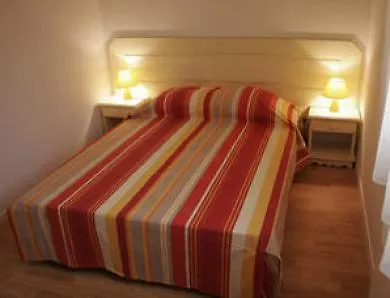 Aldeamento Turístico Residence Club*** Mmv Le Mas Des Cigales Castries